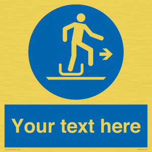 Custom Alighting from a toboggan to the right